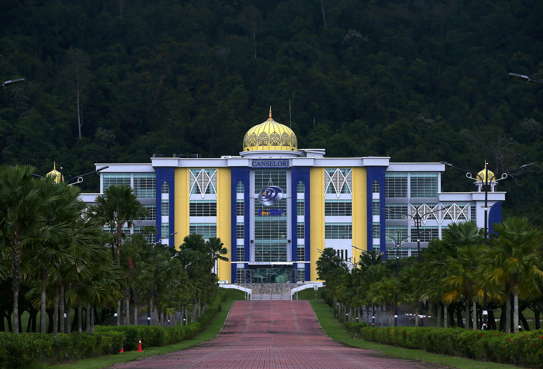 WELCOME <br>TO<br>CENTRE FOR SUSTAINABLE ACADEMIC LEADERSHIP DEVELOPMENT (LEAD)